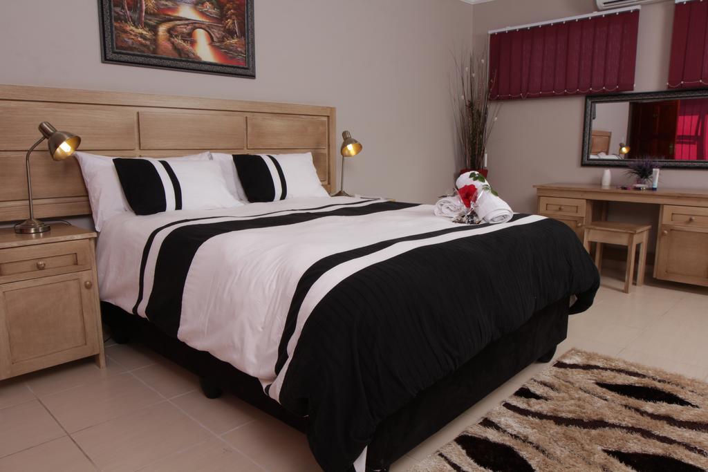 Casa Bianca Guest Lodge Hartbeespoort Habitación foto
